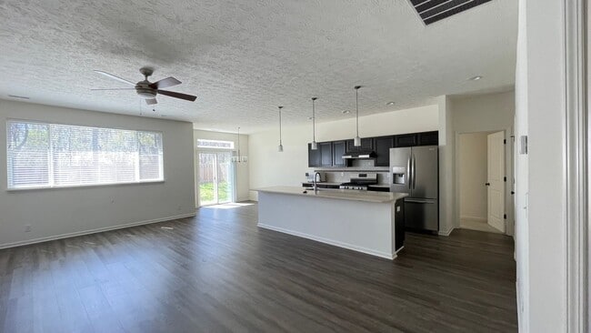 Photo - BLACKTHORNE SUBDIVISION