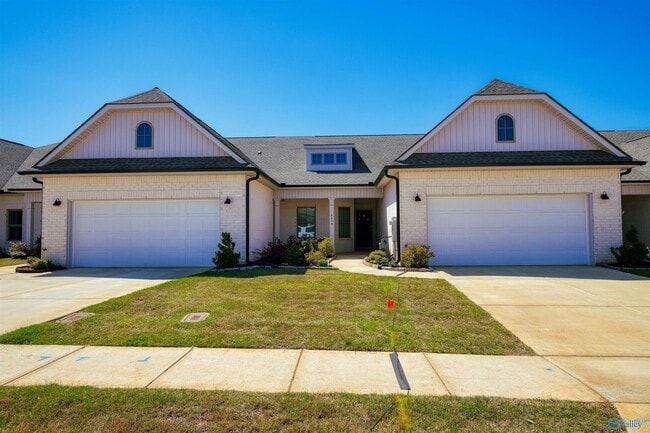 Building Photo - 6073 Gardner Maples Dr SE