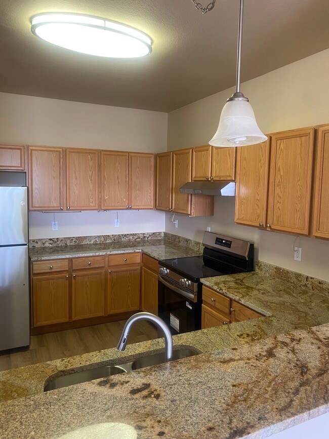 Photo - 8735 Bamboo Grove