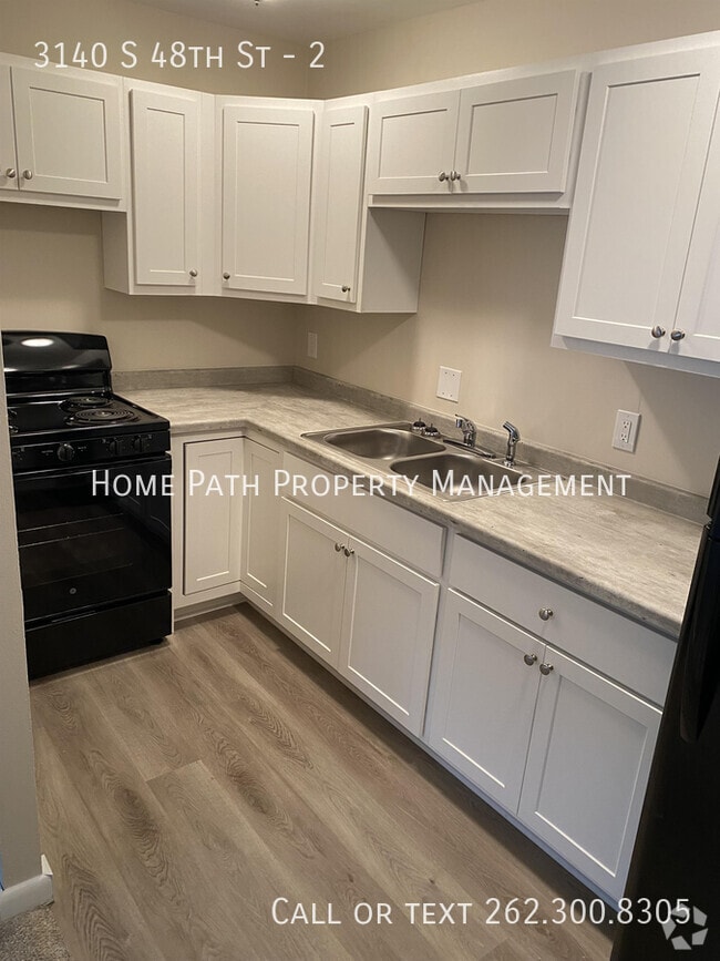 Building Photo - 3140 S 48th St Unit 2 Rental
