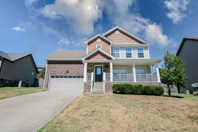 Building Photo - Pet Friendly Three Bedroom with Bonus! Rental