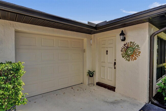 Photo - 4840 Greentree Ln