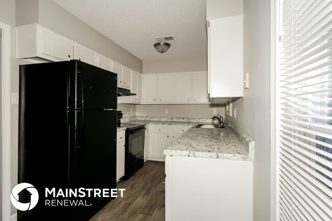 Photo - 6192 Cranbury Park Dr