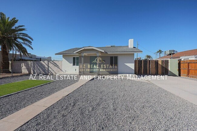 Photo - 2224 N 24th Pl