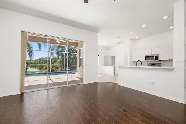 Photo - 7813 Castleisland Dr