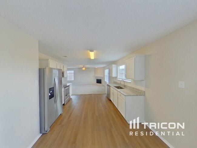 Photo - 8116 Cutter Hill Ave