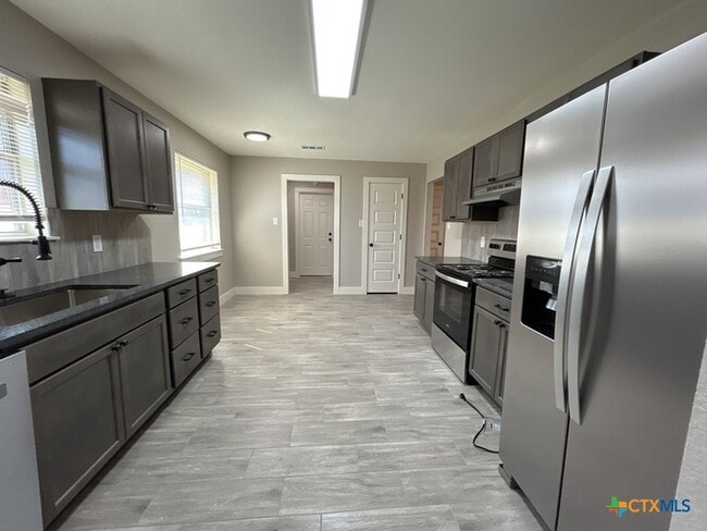 Photo - 316 Timber Ridge Dr