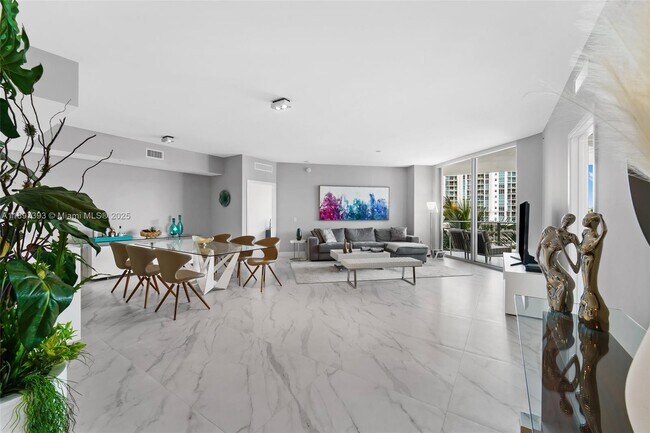 Photo - 17111 Biscayne Blvd Unit 307