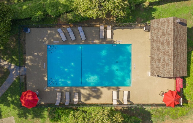 Photo - The Grove at Six Hundred Apartment Homes