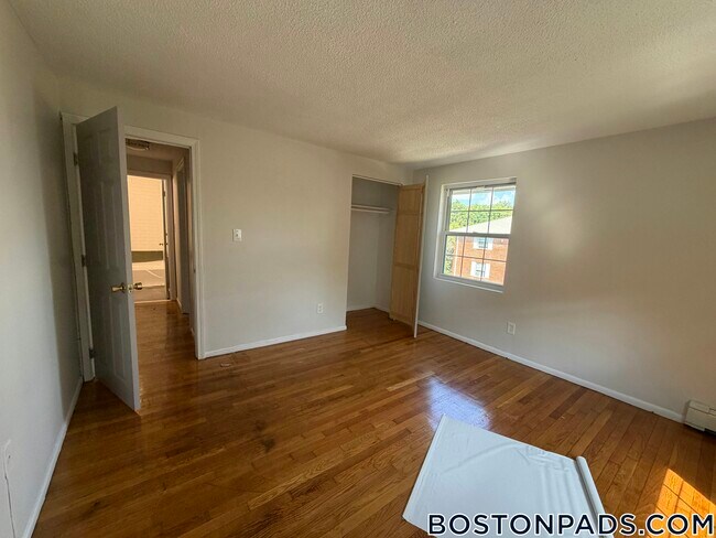 22 Westland St Unit 43