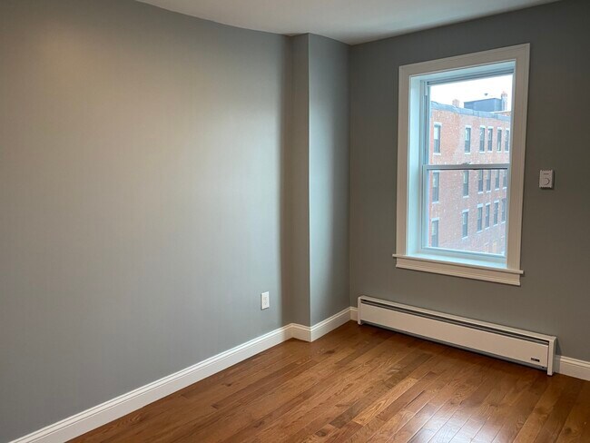 Photo - 29 Chelsea St Unit 3