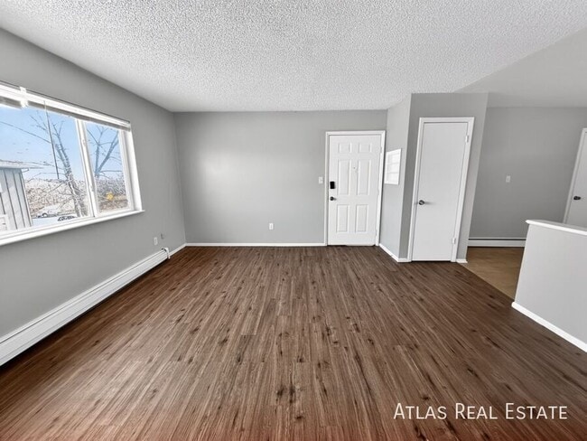 Photo - 2116 Friendship Pl Unit 2