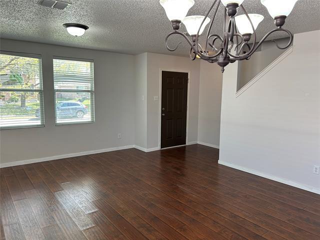 Photo - 3904 Kathryn Way