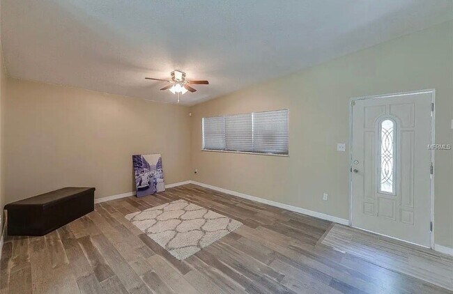 Photo - 5321 Grandview Dr