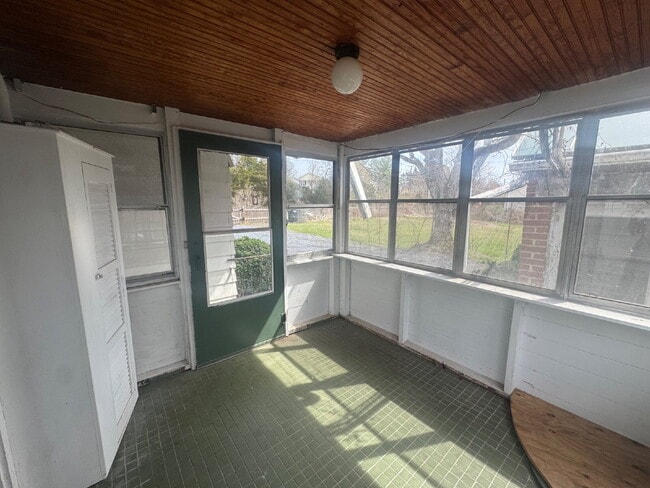 Photo - 4-Bedroom country homestead in Strasburg with Spacious Living — 1,445 Sq Ft of Comfort!