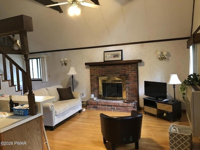 Photo - 159 Spring Dr