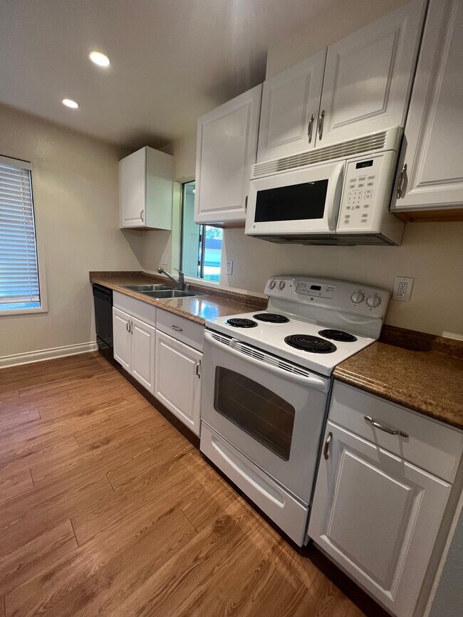 Photo - Leisure Village Home available for rent - ...