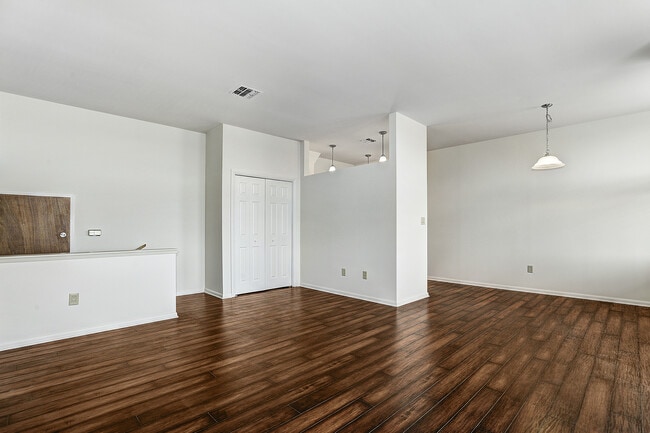 Photo - Brighton Court