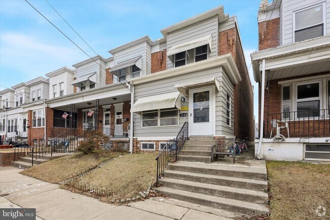 Building Photo - 1121 Eleventh St Rental
