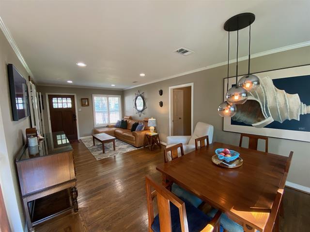 9607 Lakemont Dr