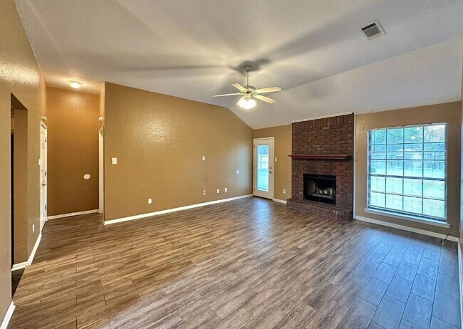 Photo - Thoughtfully Designed Home with Spacious Interior