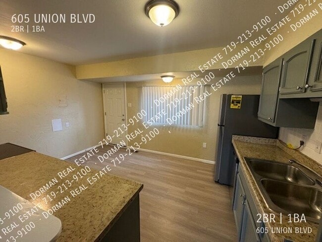 Photo - 605 S Union Blvd