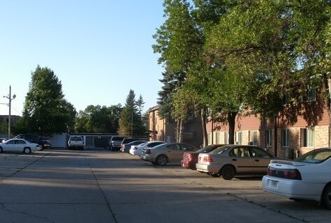 Photo - Continental Covenant Apartments