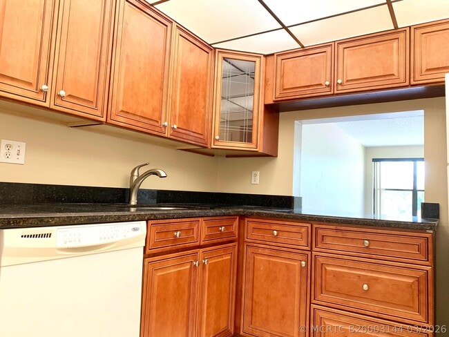 Photo - 2312 S Cypress Bend Dr Unit 209