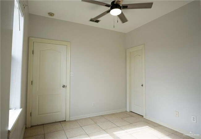 3127 Regal Dr Unit A