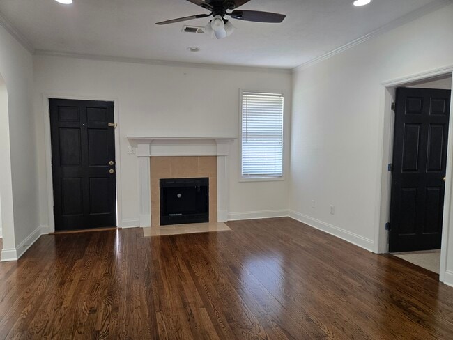 Photo - 1432 Heard Ave