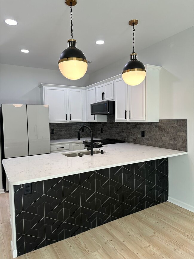 Building Photo - 4554 Exuma Ln