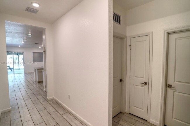 Photo - 30600 SW 193rd Ave