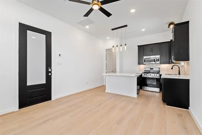 Photo - 8294 Boundary Waters Dr