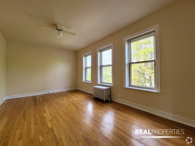 Building Photo - 4235 N Paulina St Unit 1 bed Rental