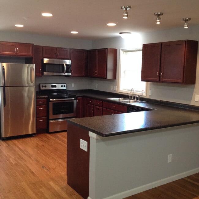 Photo - 2717 E 32nd St Unit 3