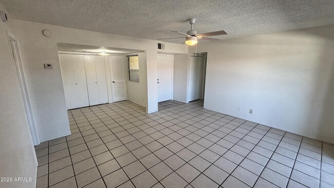 Photo - 1730 W Emelita Ave Unit 2025