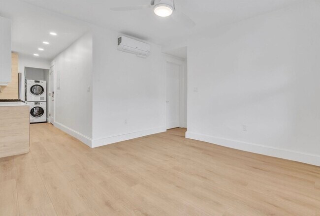 Photo - 321 Summit Ave Unit 103