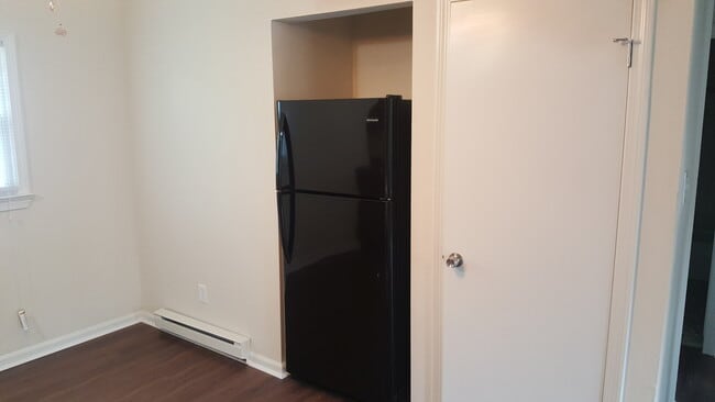 Photo - 8919 London St Unit A