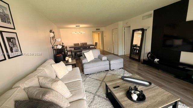 Photo - 231 Lakeview Dr Unidad 204