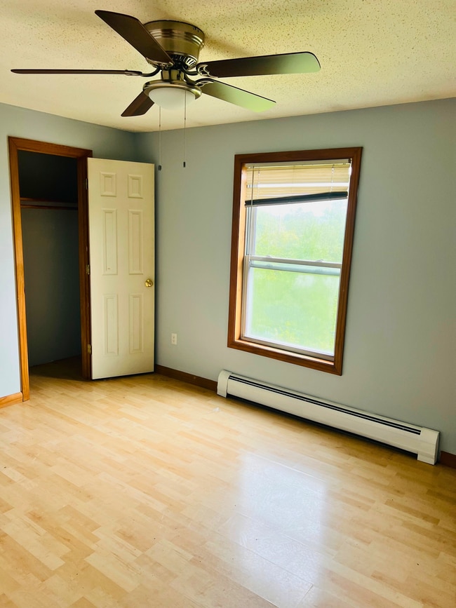 Photo - 10 Colby Way