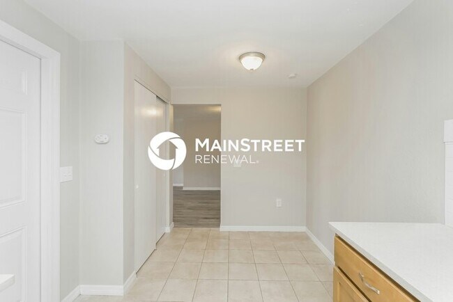 Photo - 3 Bedroom Pet-Friendly Home in NEW PORT RICHEY, FL with Main Street Renewal