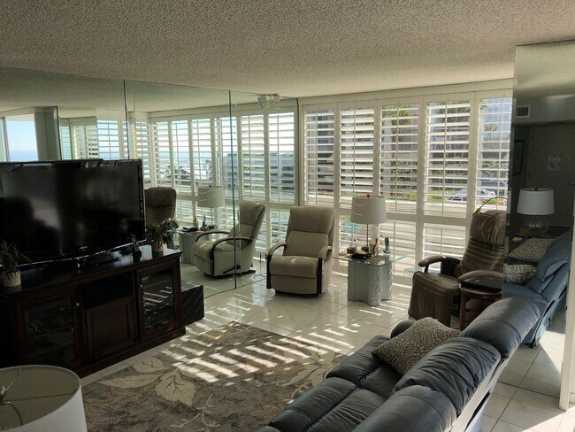 Photo - 1730 Avenida Del Mundo Unit Vacation Rental