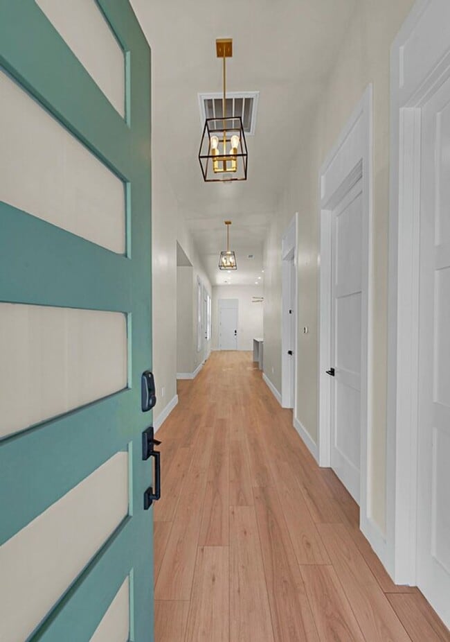 Photo - Beautiful 3 bedroom / 3 bath house available now!