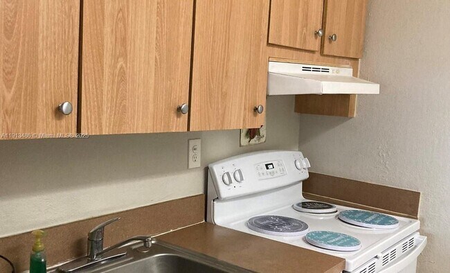 Photo - 10900 SW 104th St Unit 410