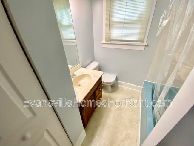 Photo - 1521 Irvington Ave Unit up