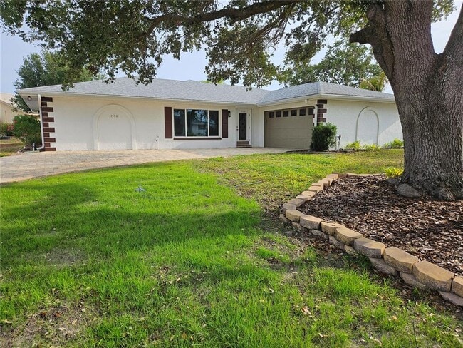 1508 Flamingo Ln