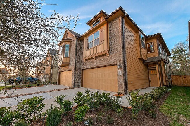 Building Photo - 158 Biltmore Loop Rental