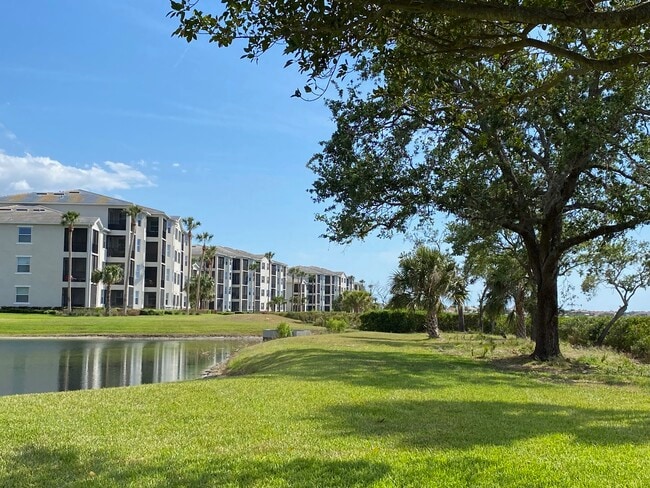 Photo - 1010 Tidewater Shores Loop Unidad 403