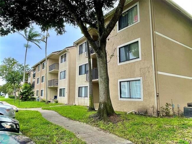 Photo - 9200 W Atlantic Blvd Condo Unit 32