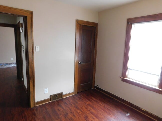 Photo - Smartly Located Bungalow in Great Area